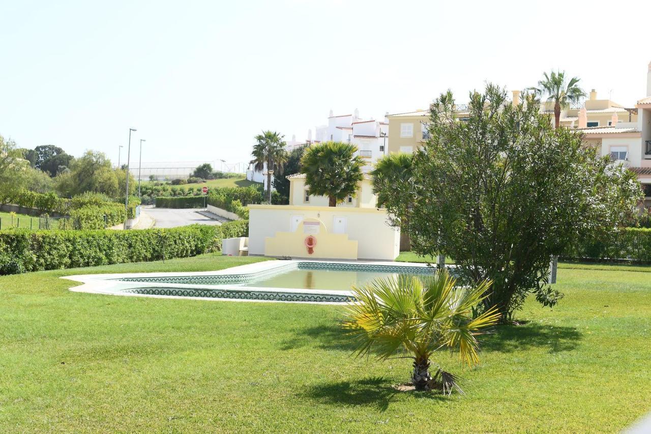 Pool And Garden Village-Near Beach アルブフェイラ エクステリア 写真